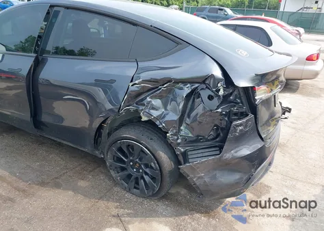 2024 Tesla Model Y Long Range Dual Motor All-Wheel Drive from USA, damaged, VIN 7SAYGDEE6RA226536